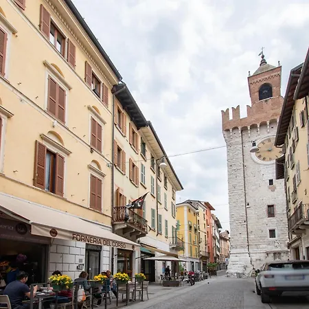 Residenza Corso Garibaldi - F&l Apartman Brescia