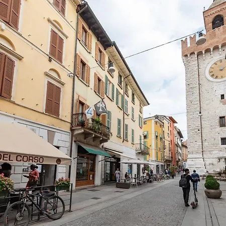 Residenza Corso Garibaldi - F&l Apartman Brescia